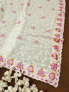 Sari de seda Georgette blanco con hilos de secuencia bordado corte trabajo borde estilo paquistaní para boda y fiesta - Product Image 2