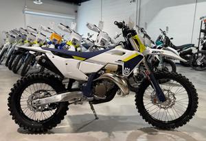 <span class=keywords><strong>SUPER</strong></span> OFERTA DE VENTAS 2025-2026 For-Husqvarna <span class=keywords><strong>TE</strong></span> 150 (rebajada) Nueva motocicleta Dirt Bike lista para exportar a todo el mundo - Product Image 4