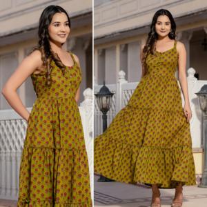 Vente en gros de longues robes Western Cambric en coton sans manches à 3 pneus pour dames pour les filles de l'Inde fabricant - Product Image 3