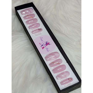 Splendide decorazioni per unghie press-on, graziosi adesivi per unghie per donne e ragazze - Product Image 1