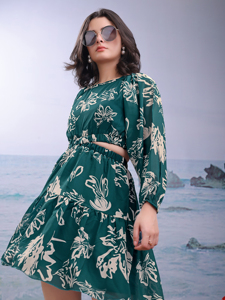 Robe ajustée et évasée décontractée au-dessus du genou/mi-cuisse pour femmes - Product Image 4