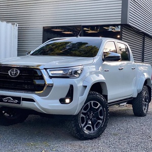 Toyota Hilux DC Adventure 4.0P 2024, Sin Accidentes, Bajo Kilometraje, Muy Limpia, Cuero Claro - Product Image 1