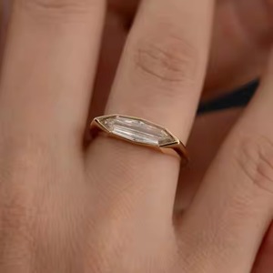แหวนหมั้นเพชรโมอิสสีเหลืองทอง14K แบบดั้งเดิมสำหรับงานแต่งงาน VVS Moissanite - Product Image 6