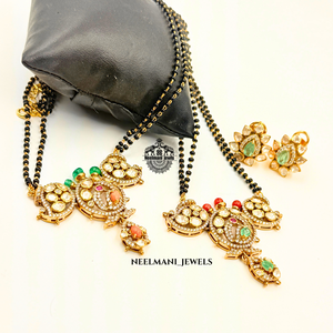 Colgante de Pavo Real Mangal Sutra, Joyería Coleccionable Cultural - Product Image 1