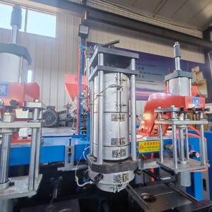 Semi-automatique 1L 2L 5L <span class=keywords><strong>10L</strong></span> Plastique HDPE Bouteille Tambour Baril Jerrycan Réservoir d'<span class=keywords><strong>eau</strong></span> xtrusion soufflage Machines Faire des machines - Product Image 4