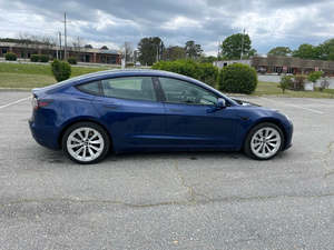 Tesla Model 3 Long Range AWD 2022, neuve/occasion, batterie 110 kWh, puissance 300 kW, couple 500 Nm, origine USA, à vendre - Product Image 3