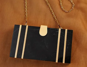 Lujoso bolso de mano de resina con patrón de mármol con cadena hecho a mano monederos de mujer para fiestas y bodas precio al por mayor - Product Image 1