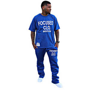 เซ็ตเสื้อวอร์มสองชิ้นสำหรับผู้ชายเสื้อยืดและกางเกงสเวตเตอร์บานชุดวิ่งขนาดใหญ่ - Product Image 1