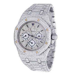 Montre de luxe en acier inoxydable avec mouvement à quartz, sertie de moissanite et cadran en verre - Product Image 1