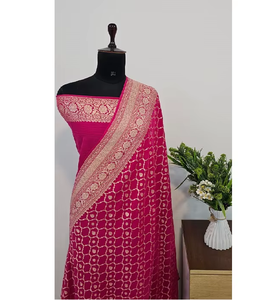 Sari de Georgette Khaddi Banarasi Puro, Tejido a Mano por Diseñadores, Tela Suave, Hermoso Tejido Zari, Caída Lujosa, Protección Solar, para Fiestas - Product Image 1