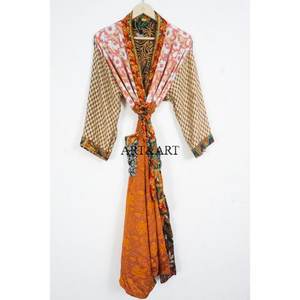 Vente en gros Fabrication Prix bas Kimono en soie élégant Multicolore Doux Haute qualité Vêtement de nuit Vintage Sexy - Product Image 6