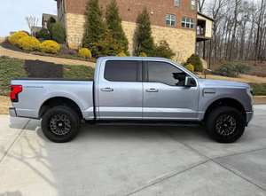 Ford F-150 Lightning Platinum Usado 2022 - Product Image 4