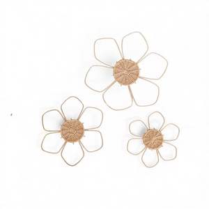 Tapiz Floral Bohemio Hecho a Mano, Decoración de Flores Tejidas Naturales para Cuarto de Bebé, Suave, Elegante y Ecológico, Vietnam - Product Image 1