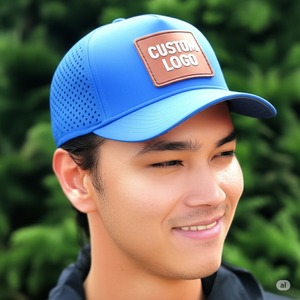 Casquette de baseball imperméable à l'eau à 5 panneaux avec trou découpé au laser Gorras de golf chapeau de corde de papa en polyester patch en caoutchouc personnalisé - Product Image 1