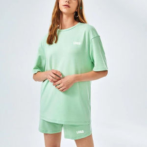 Conjunto de Dos Piezas Transpirable Unisex al por Mayor, Camiseta Oversize y Pantalones Cortos Lisos, Impresión de Logotipo Personalizado, Ropa Formal de Verano para Hombre y Mujer - Product Image 6