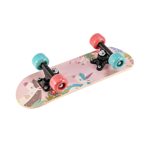 Patineta Deportiva de 17 Pulgadas con Tabla Plana de Madera de Arce, Cinta Antideslizante, Portátil y Ligera - Product Image 1