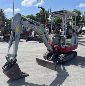 Mini-excavatrices compactes Takeuchi TB216 d'occasion à vendre - Product Image 1