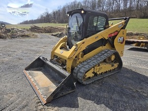Cargadora Compacta de Orugas Kubota Howo 289D3 con Motor Diésel, Cabina Cerrada y Alto Momento de Carga para Construcción - Product Image 4