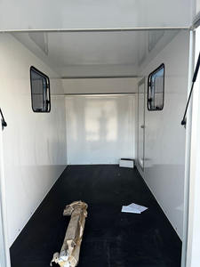 Remorque de transport de moto Esselmann Caravello à essieu simple fermée, best-seller - Product Image 5