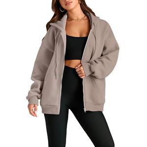 Sudadera con capucha de mujer con diamantes de imitación con cremallera y Personalización completa hecha en Pakistán sudaderas básicas con diamantes de imitación de gran tamaño de la más alta calidad - Product Image 4