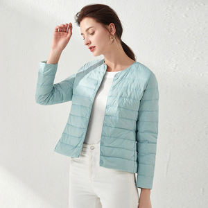 Veste matelassée pour femme en toile tricotée respirante avec logo personnalisé de haute qualité 2025, design haut de gamme, extérieur - Product Image 2