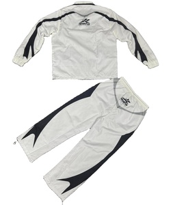 Custom Logo Autumn Woven Satin Waterproof Quick Dry Sporty Polyester Men's Two Piece Windbreaker Tracksuit Set OEM ODM Service - Product Image 4