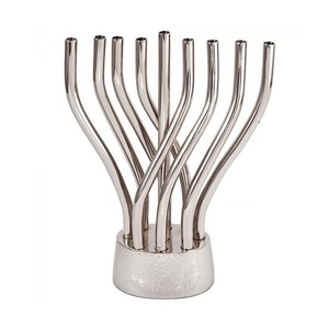 Nouveau Design support de Menorah de luxe pour la décoration de la maison support en métal et acier à 9 piliers - Product Image 5
