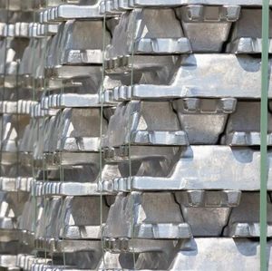 A7 Grau 99,7% Material De Liga De Alumínio Industrial De Ingot De Alumínio Primário à venda