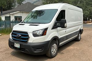 Auto Usado Confiable, Ford E-Transit 350 2023, Conversión a Camper - Product Image 2