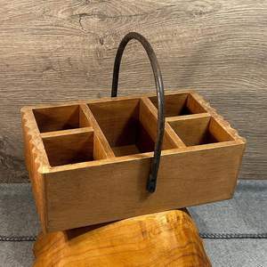 Durable Rustic Wooden Caddy For <b>Garden</b> <b>Tools</b> Offering Long Lasting Handy Storage For Outdoor Gardening Equipment And Supplies - Product Image 4