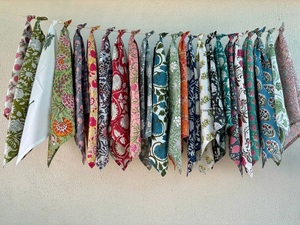 ชุดผ้าเช็ดปากทำมือสไตล์โมเดิร์น ผ้าฝ้าย 100% ผ้าปูโต๊ะแบบใช้แล้วทิ้งหลากหลายแบบ ปรับแต่งได้ คละแบบได้ พิมพ์ลายด้วยมือ - Product Image 5