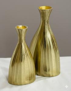 Vase à fleurs élégant en fonte d'aluminium pour la décoration intérieure de luxe, améliorant le style intérieur avec un savoir-faire métallique durable - Product Image 5