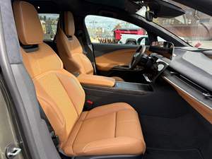 2026 L U C I D Gravity Dream Edition Véhicule à faible kilométrage Boîte de vitesses automatique Direction souple Essence/Électrique Batterie au lithium - Product Image 2