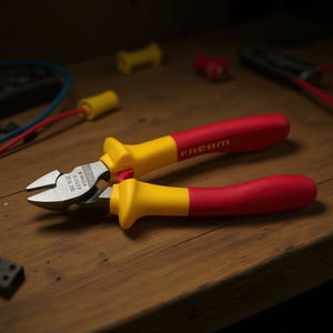 Pince coupante diagonale haute performance isolée 1 000 volts Facom - Product Image 3