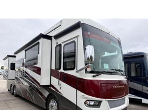 รถบ้านมอเตอร์โฮมอลูมิเนียมดีเซล Ventana 4037 Class A รุ่นปี 2026 กำลังเป็นที่นิยม พร้อมสไลด์ 3 ช่อง รองรับผู้โดยสาร 4-6 คน น้ำหนัก 35,600 ปอนด์ - Product Image 4