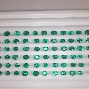 Piedra preciosa verde esmeralda natural con certificado IGI - Product Image 5