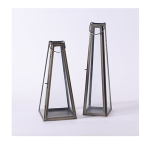 Portavelas de Metal Hechos a Mano, Modernos y Elegantes, de Calidad Exclusiva, Personalizados, Frascos de Velas Únicos para Navidad y el Hogar - Product Image 2