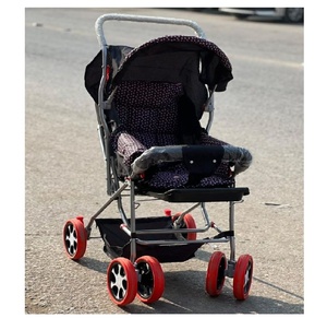 Poussette ergonomique moderne pour bébé avec grand capot et panier de rangement, idéale pour les promenades quotidiennes en ville - Product Image 4