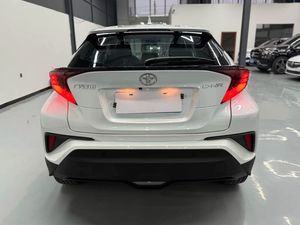Autos Usados Toyota CHR 2020 2025 2023 en Venta, Gasolina, 5 Puertas, 5 Asientos, Vehículo Usado de 2.0L - Product Image 5