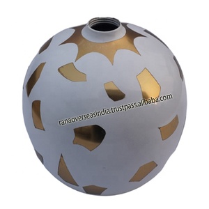 Nouveauté Vase floral en aluminium de qualité supérieure Vase décoratif élégant en métal pour fête, salon, mariage et hôtel - Product Image 6