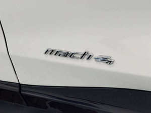 Mustang Mach-E Premium 2024 Estándar Confortable - Product Image 2