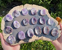 Pierre d'inquiétude en améthyste polie de qualité supérieure en gros, pierre naturelle pour le pouce, équilibrage des chakras, méditation, soulagement du stress, énergie spirituelle