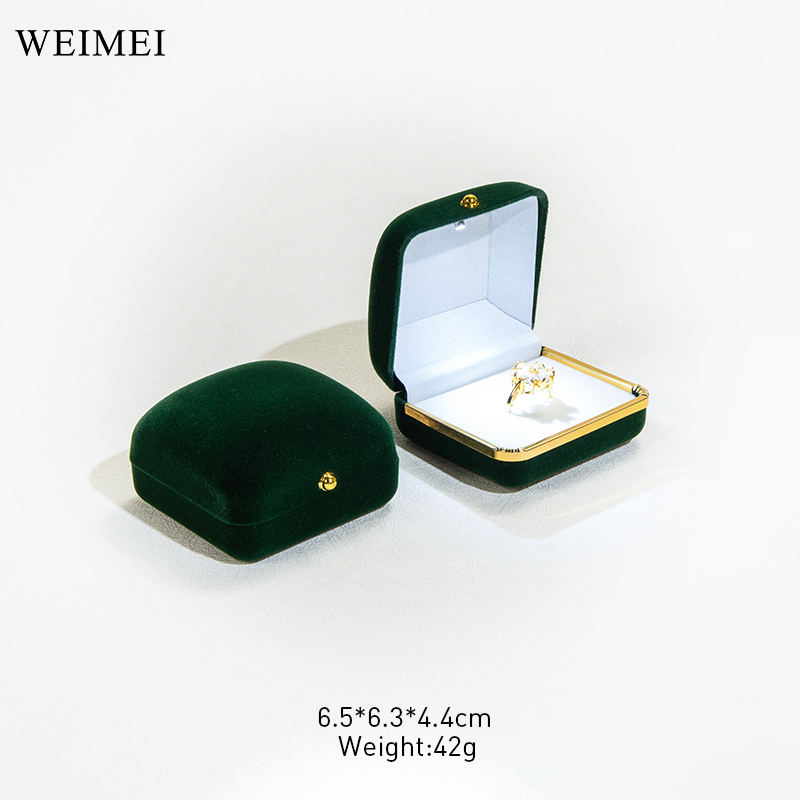 กล่องใส่แหวน