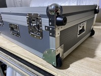Service OEM mallette de vol d'ultilité de coffre fantastique avec chariots et roues conception personnalisée fabriquée au Vietnam