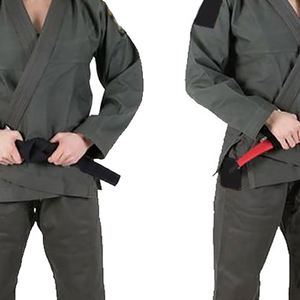 Nouvel Arrivage 2026 – Uniforme de Karaté Unisexe en Coton, Sur Mesure, Léger, avec Short de Sport – Service OEM Disponible – Tenue d'Arts Martiaux - Product Image 5