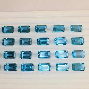 Topacio Azul Natural, Corte Esmeralda, 250.50 Quilates, Certificado IGI, Tratado Térmicamente, Piedra Preciosa para Joyería - Product Image 6