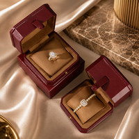Boîte de présentation de bijoux carrée biseautée octogonale de qualité supérieure OEM avec doublure en microfibre, couleur et taille personnalisées, et logo en relief