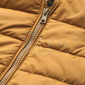 Chaqueta Impermeable y Transpirable Ecológica de Primavera 2025, Talla Grande, Unisex, Personalizable, con Cuello Alto y Logotipo Frontal, 100% Poliéster - Product Image 4