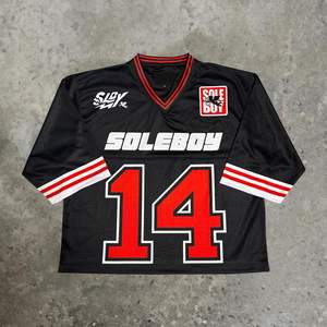 Venta al por mayor de camisas de lujo con serigrafía recortada camiseta Hip Hop Streetwear de los hombres de malla Jersey de gran tamaño camiseta de peso pesado - Product Image 1