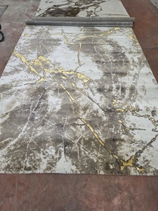 Alfombra de poliéster Adiva Shaggy de Gaziantep, tejida en jacquard, de pelo largo, acolchada, reversible, resistente a las manchas, fabricada a máquina, con base de yute. - Product Image 4